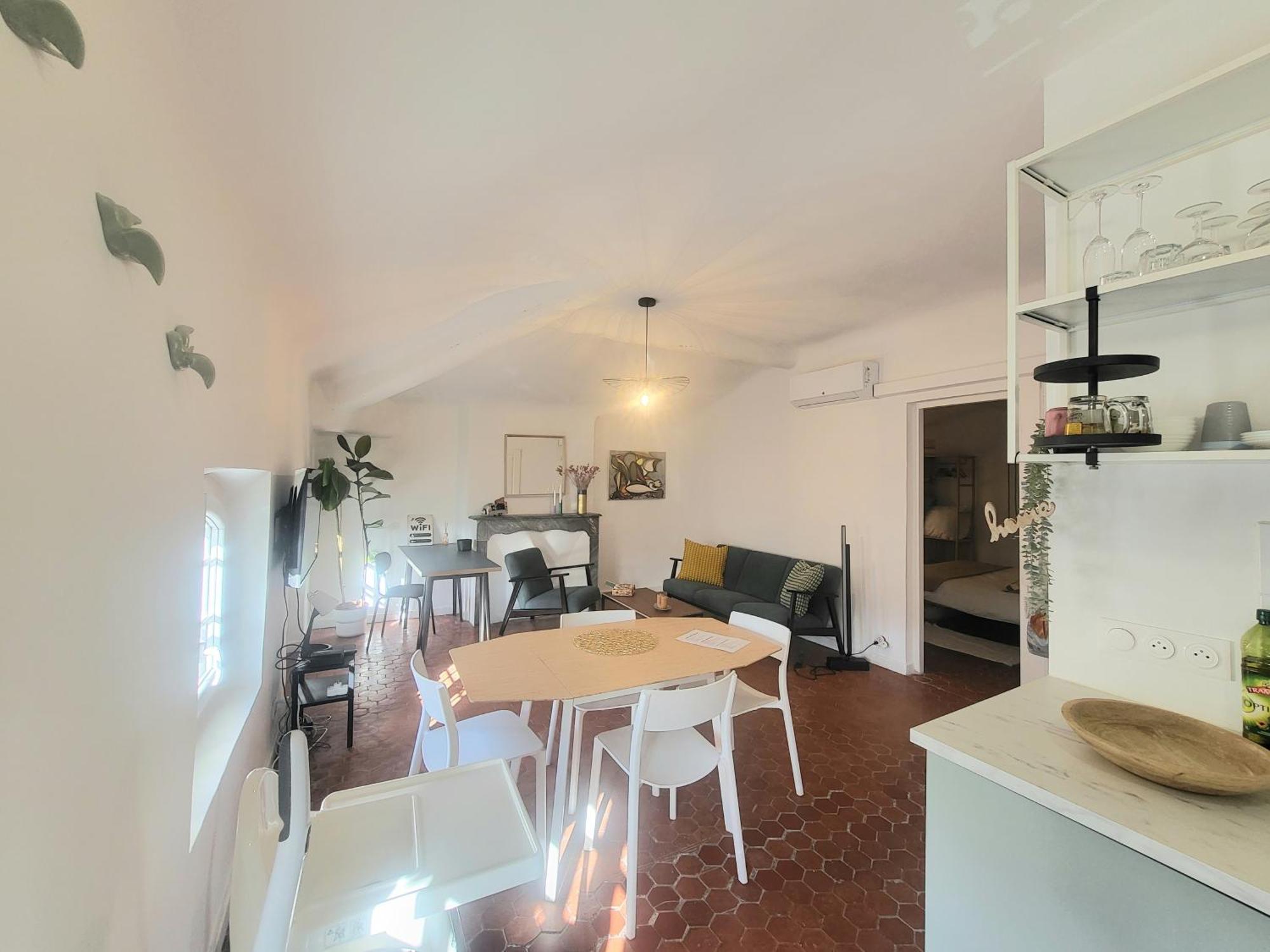 Logement Au Coeur De Marseille, Le Stassi Exterior photo